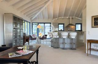 Loft kaufen in 79104 Herdern, Lichtdurchflutete Loftwohnung mit Wintergarten, großem Balkon und Ausblick ins Grüne