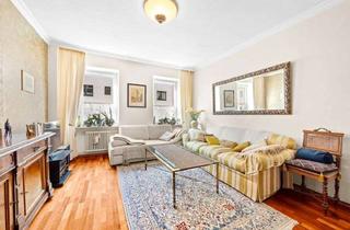 Wohnung kaufen in Tal, 80798 Maxvorstadt, Ein Stück Himmel über München – Dachterrassenwohnung mit Altbaucharme in Bestlage