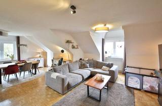 Wohnung kaufen in 74078 Neckargartach, 3-Zimmer-Dachgeschosswohnung mit Kamin, zwei Balkonen & viel Platz zum Wohlfühlen