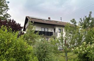 Wohnung kaufen in Steinebergstraße, 87471 Durach, Vermietete 4 Zimmer-Eigentumswohnung mit Balkon + Garage