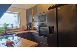 Wohnung mieten in Brahmsweg 13, 73257 Köngen, Moderne 3,5-Zimmer-Wohnung mit Balkon, Garage und Aufzug in Köngen langfristig zu vermieten.