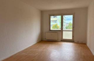 Wohnung mieten in Prof.-R.-Paulick-Ring 26, 06862 Roßlau, 2-Raum-Wohnung mit Balkon in Roßlau