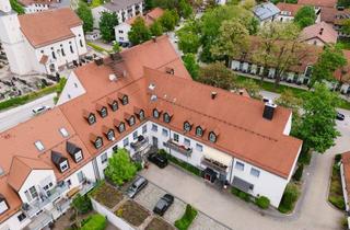 Wohnung mieten in Münchner Straße, 85551 Kirchheim, Charmante Dachgeschosswohnung mit separater Küche!
