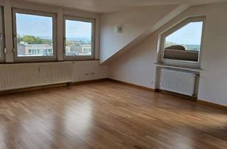 Wohnung mieten in Am Hang 10/1, 88048 Friedrichshafen, 4-Zimmer Dachgeschosswohnung in Friedrichshafen
