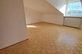 Wohnung mieten in Scharrerstr. 19, 94481 Grafenau, Schöne 3-Zimmer Dachgeschosswohnung im Zentrum von Grafenau