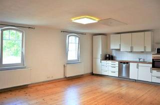 Wohnung mieten in 18311 Ribnitz-Damgarten, Modernisierte 3-Raum-Wohnung mit Einbauküche