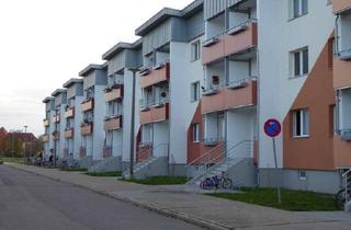 Wohnung mieten in Neuendorfstr. 13, 06842 Innerstädtischer Bereich Süd, 2-Raum-Wohnung mit Balkon