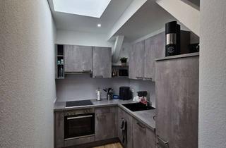 Wohnung mieten in Krämerstr 31-37, 36381 Schlüchtern, Schlüchtern: 2 Zimmer Wohnung mit Balkon und Tiefgarage mit Hochwertiger Einbauküche