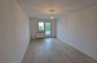 Wohnung mieten in Rosa-Luxemburg-Allee 67, 14772 Hohenstücken, Fitness statt Fahrstuhl! Eure großzügige 1-Zimmer-Wohnung mit Balkon in Hohenstücken!