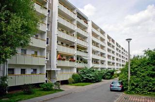 Sozialwohnungen mieten in Reichenauer Weg, 01279 Tolkewitz/Seidnitz-Nord, Perfekt für uns: praktische 3-Zimmer-Wohnung (WBS)