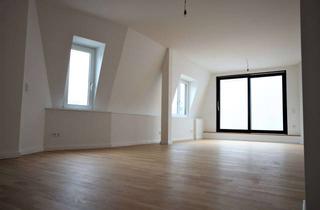 Wohnung mieten in Hildegard-Jadamowitz-Str. 21/22, 10243 Friedrichshain, Großzügige Dachgeschosswohnung mit großer Terrasse