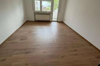 Wohnung mieten in Ludwig-Clemenz-Straße 29, 64319 Pfungstadt, Sanierte Wohnung mit drei Zimmern und Balkon in Pfungstadt