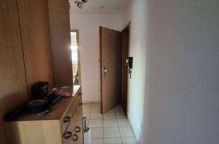 Wohnung mieten in 76133 Innenstadt-West, Helle 2-Zimmer Dachgeschosswohnung mit Balkon in Karlsruhe Innenstadt-West