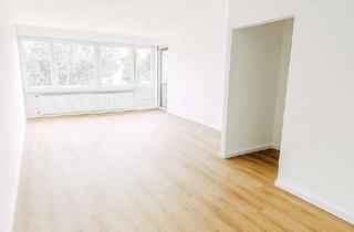 Wohnung mieten in 50739 Longerich, Vollständig renovierte Wohnung mit zwei Zimmern sowie Balkon und Einbauküche in Köln