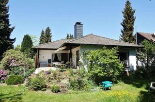 Haus kaufen in 90542 Eckental, TRAUMHAUS GESUCHT? Walmdach-Bungalow 4 Zi. 130 m², Garage, ruhige idyllische Lage Eckental / Forth