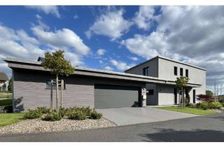 Haus kaufen in 97799 Zeitlofs, **ENERGIE A+ ** Neuwertiges Architektenhaus - Nähe Bad Brückenau**