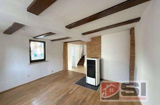 Haus kaufen in 65618 Selters, Kompaktes Reiheneckhaus mit Balkon und Nebengebäude