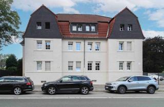 Doppelhaushälfte kaufen in 45896 Hassel, Bezugsfreie, großzügige Doppelhaushälfte und vermietetes Dreifamilienhaus in Gelsenkirchen Hassel