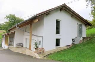 Einfamilienhaus kaufen in 94362 Neukirchen, Gemütliches Einfamilienhaus bei Neukirchen im Landkreis Straubing/Bogen