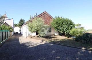 Haus kaufen in 67360 Lingenfeld, Charmanter Bungalow in ruhiger Feldrandlage – Ihr neues Zuhause wartet!