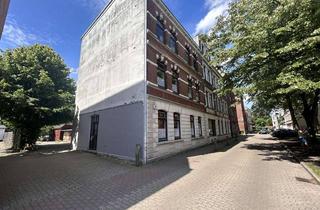 Mehrfamilienhaus kaufen in Wilhelmstr. 11, 24534 Innenstadt, Mehrfamilienhaus mit zwei Wohneinheiten im Herzen von Neumünster - OTTO STÖBEN GmbH