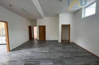 Haus kaufen in 91522 Stadt, Reihenbungalow mit Renovierungspotential mit 3 Zimmern im beliebten Viertel Hennenbach zu verkaufen