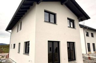Einfamilienhaus kaufen in Am Lindachholz 22, 94491 Hengersberg, Gemütliches, seniorengerechtes Einfamilienhaus / Haus - Neubau - Provisionsfrei