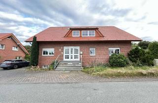 Haus kaufen in 34431 Marsberg, Großzügiges Zweifamilienhaus mit Doppelcarport und Garten in Marsberg-Essentho