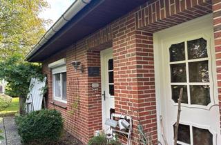 Haus kaufen in 25889 Witzwort, Zweifamilienhaus in Ortsrandlage von Witzwort zu verkaufen