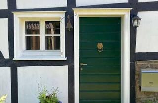 Haus mieten in 51491 Overath, Historisches Fachwerkhaus in ruhiger Lage, mit 2 Stellplätzen, mit Garten und Gartenhaus in Overath