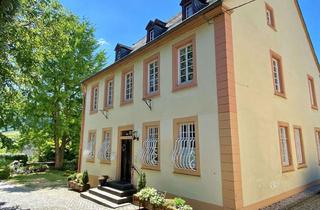 Haus mieten in 54518 Osann-Monzel, Geräumiges Einfamilienhaus mit 8 Zimmern in Osann-Monzel
