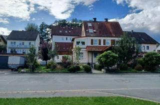 Haus mieten in Niestener Straße 10, 96260 Weismain, Geräumiges Einfamilienhaus mit 14 Zimmern in Weismain