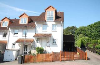 Haus mieten in 61118 Bad Vilbel, 5.5-Zimmer-Reihenendhaus mit EBK/Carport in Schöllberg Bad Vilbel