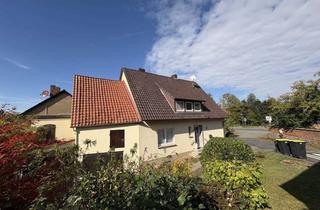 Anlageobjekt in 31737 Rinteln, Vermietetes Zweifamilienhaus in Rinteln - Möllenbeck
