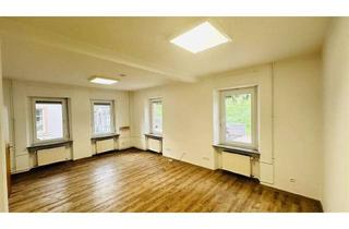 Büro zu mieten in 55218 Ingelheim, Mayence Immobilien: Helle Büroräume im alten Pfarrhaus in Ingelheim im Stadtteil Frei-Weinheim!!