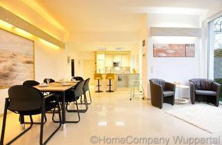 Immobilie mieten in 42113 Uellendahl-Katernberg, Großzügige Komfortwohnung mit Wellnessbad, Terrasse, Garage und DSL