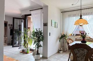Wohnung kaufen in 41239 Schmölderpark, Eigentumswohnung am Katharinenhof mit Balkon und TG-Stellplatz