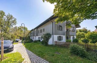 Wohnung kaufen in 82054 Sauerlach, Traumhafte Dachgeschosswohnung mit 2 Balkonen in zentraler Lage!