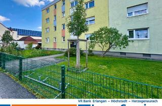 Wohnung kaufen in 91080 Uttenreuth, Bezugsfreie Eigentumswohnung mit Balkon