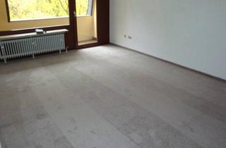 Wohnung mieten in Jean-Paul-Str. 19a, 95444 City, Hofgarten Bayreuth, 2-Zi.-Wohnung mit Dachloggia, Einbauküche, Wfl. ca. 58 m²
