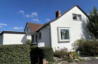 Wohnung mieten in Schwebdaer Straße, 37276 Meinhard, Großzügige Wohnung mit Balkon + Holzofen in guter Lage in Grebendorf (Gemeinde 37276 Meinhard)