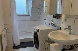 Wohnung mieten in Kabelstraße 22, 41069 Mönchengladbach, Helle 2 Zimmer Maisonette Dachgeschosswohnung