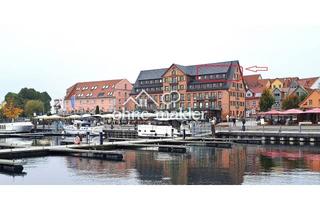 Wohnung kaufen in 17192 Waren, Traumhafte Maisonettewohnung (4. + 5. OG) mit Blick auf Hafen+Müritz+Altstadt