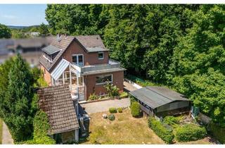Einfamilienhaus kaufen in 53721 Siegburg, Engel & Völkers: Freistehendes Einfamilienhaus mit großem Garten, Blick ins Grüne und viel Gestaltun