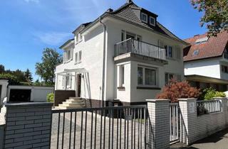 Haus kaufen in 64297 Eberstadt, Geräumiges Ein- bis Zweifamilienhaus mit Garage und 2 Balkonen in Villenkolonie Darmstadt-Eberstadt