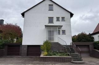 Mehrfamilienhaus kaufen in 37269 Eschwege, Attraktives freistehendes Mehrfamilienhaus mit Garagen, Terrasse, Balkon und Garten