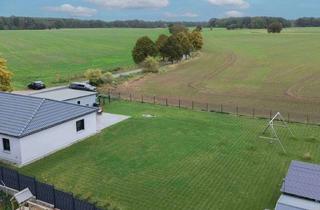 Anlageobjekt in 19372 Rom, Ebenerdig wohnen in Feldrandlage: Energieeffizienter 4-Zi.-Bungalow mit großen Garten nahe Parchim
