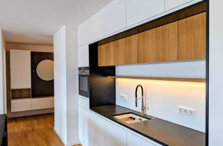 Wohnung kaufen in 82515 Wolfratshausen, 3-Zimmer-Wohnung mit 2 Bädern & 2 TG-Plätzen – Schreinerküche, provisionsfrei