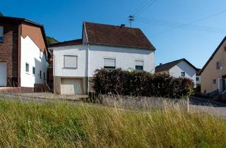 Haus kaufen in 66557 Illingen, Freistehendes Ein- bis Zweifamilienhaus als Kapitalanlage oder Eigenheim