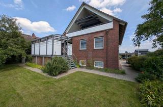 Einfamilienhaus kaufen in 26316 Varel, Großzügiges Wohnen in Varel - Platz genug für Hobbies, Heimkino, viele Gäste oder die große Familie